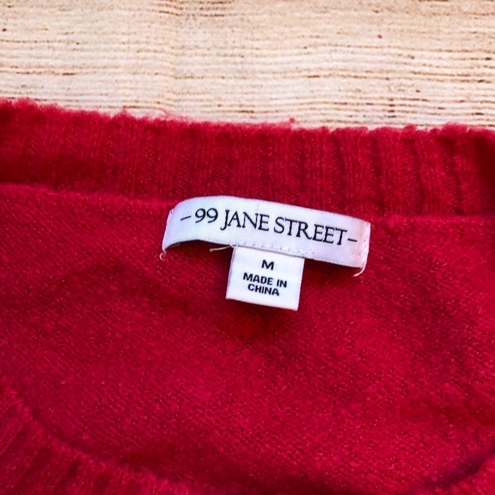 99 Jane Street‎ Sweater - Picture 3 of 6